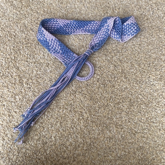 Girl’s Chorded Belt size 7 with tassel - Picture 9 of 12